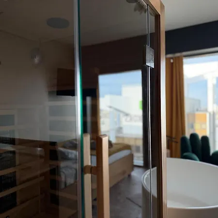 Sky Tower L Pietro 25 L Sauna Sanctuary Apartment Katowice