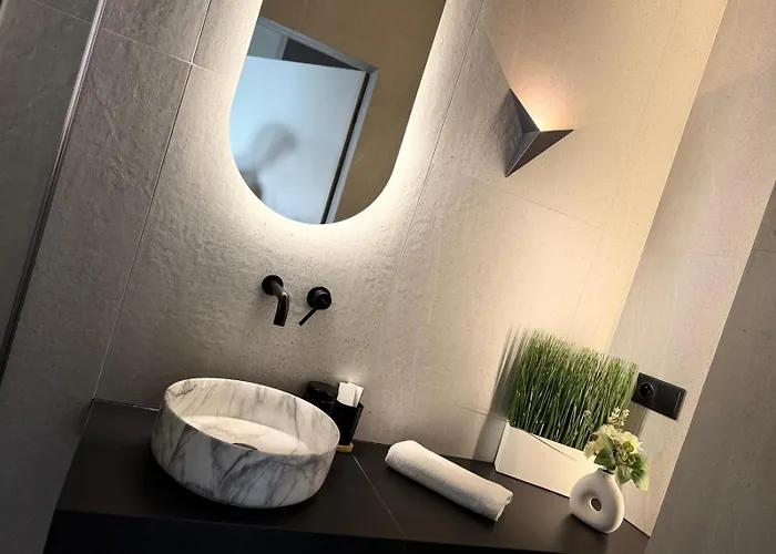 Lägenhet Sky Tower L Pietro 25 L Sauna Sanctuary *